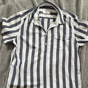 Guess Men’s XL Slim Fit shirt